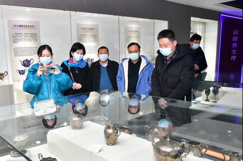 第四届郑州市突出贡献高技能人才团队走进梦祥白银文化产业园